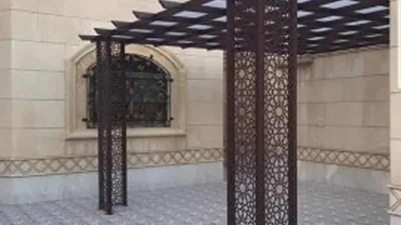 جلسة خارجية جانبية لتناول القهوة – الشاطئ