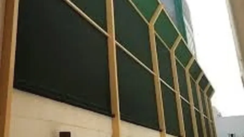 ساتر قماش مقاوم للرياح والعوامل الجوية – سيهات